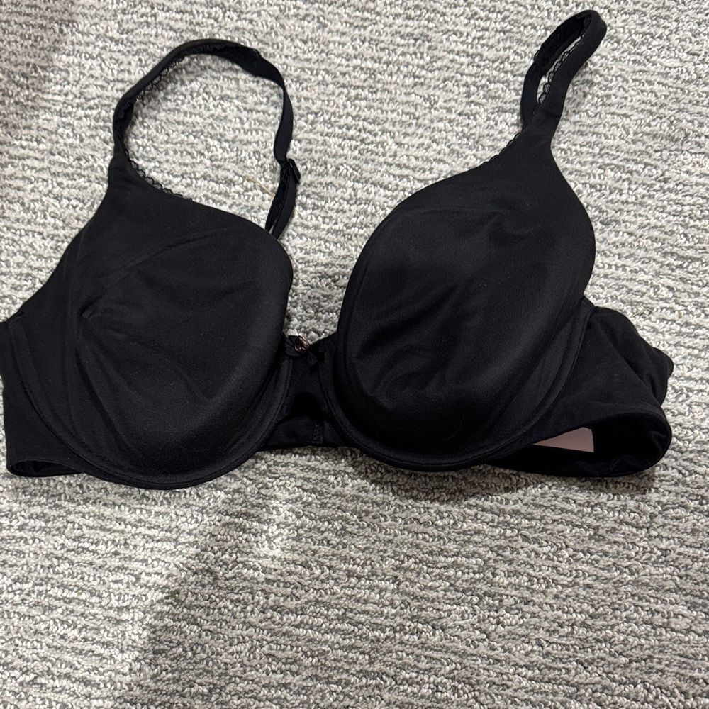 Victoria's Secret Black Underwire Bra